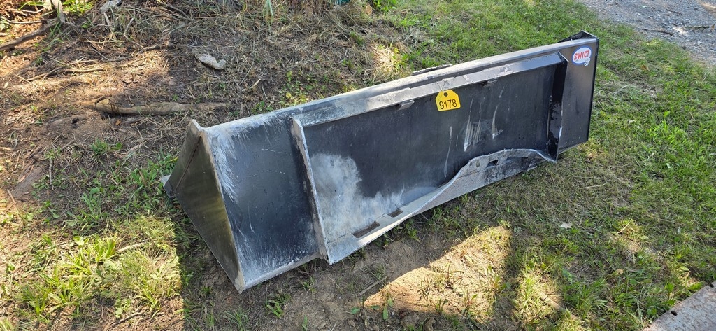 Swict 66" Skidloader Bucket (A50774)