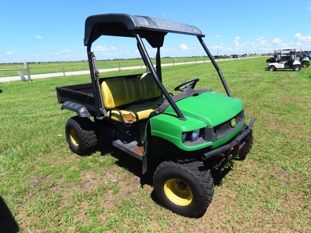 John Deere 4x2 TX Gator (A50121)