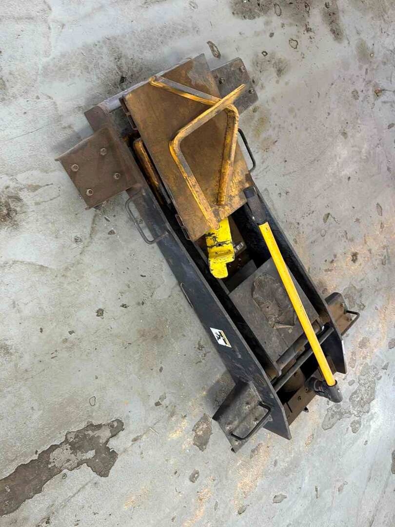 TRANSMISSION JACK (A55745)