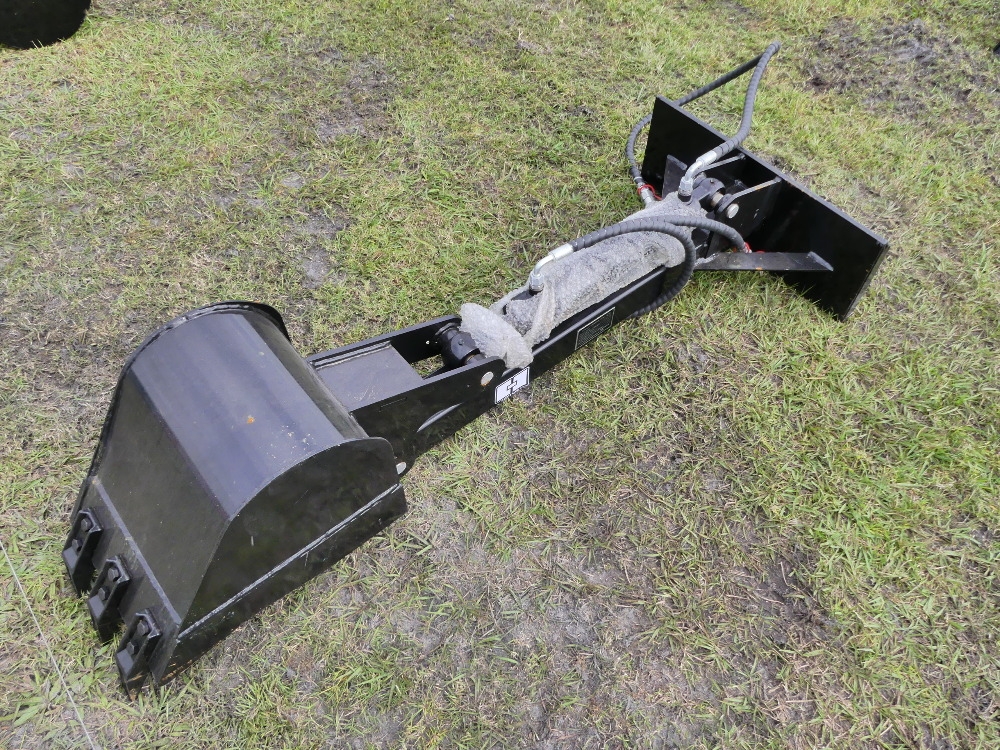 Giyi Mini Backhoe (A57149)