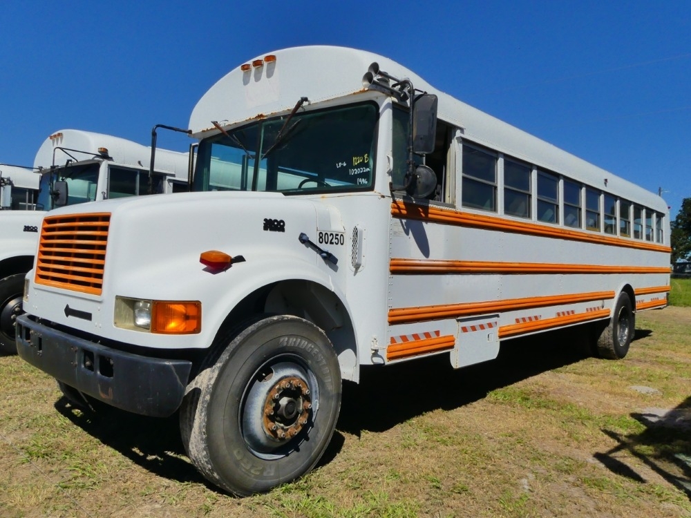 1996 International 3800 DT466E (A53314)
