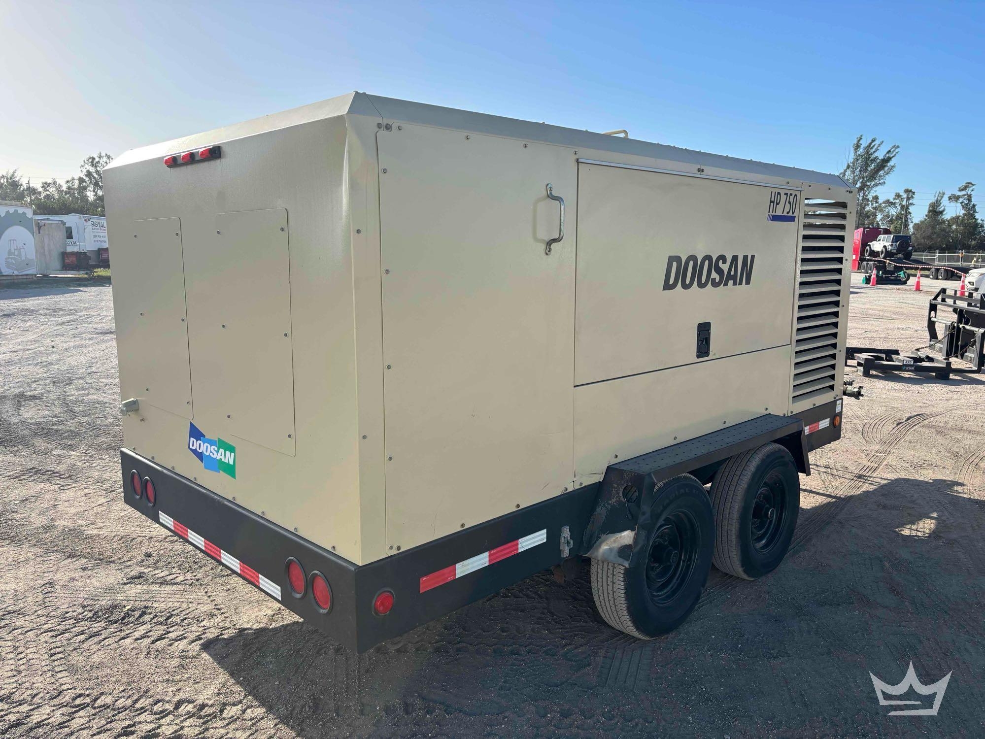 2015 Doosan 750CFM Towable Air Compressor (A59228)