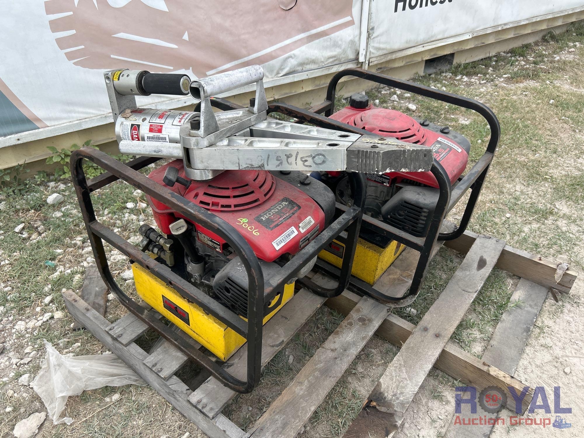 2 Hydraulic Pumps 1 Cutter 1 Spreader (A46683)