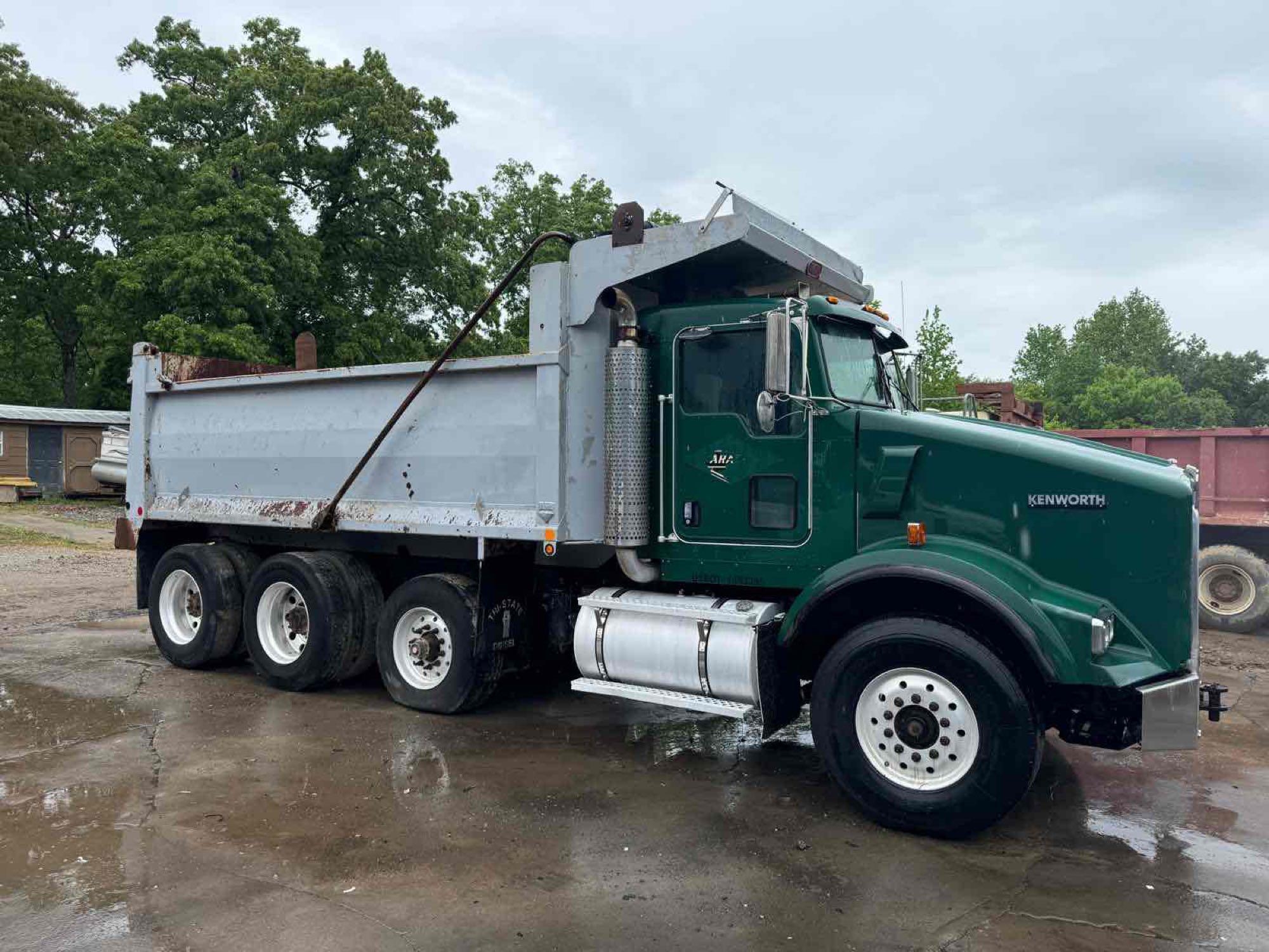 INOP/NON-RUNNING 2007 Kenworth T800 Truck, VIN # 1NKDX0EX87J172444 (A44391)