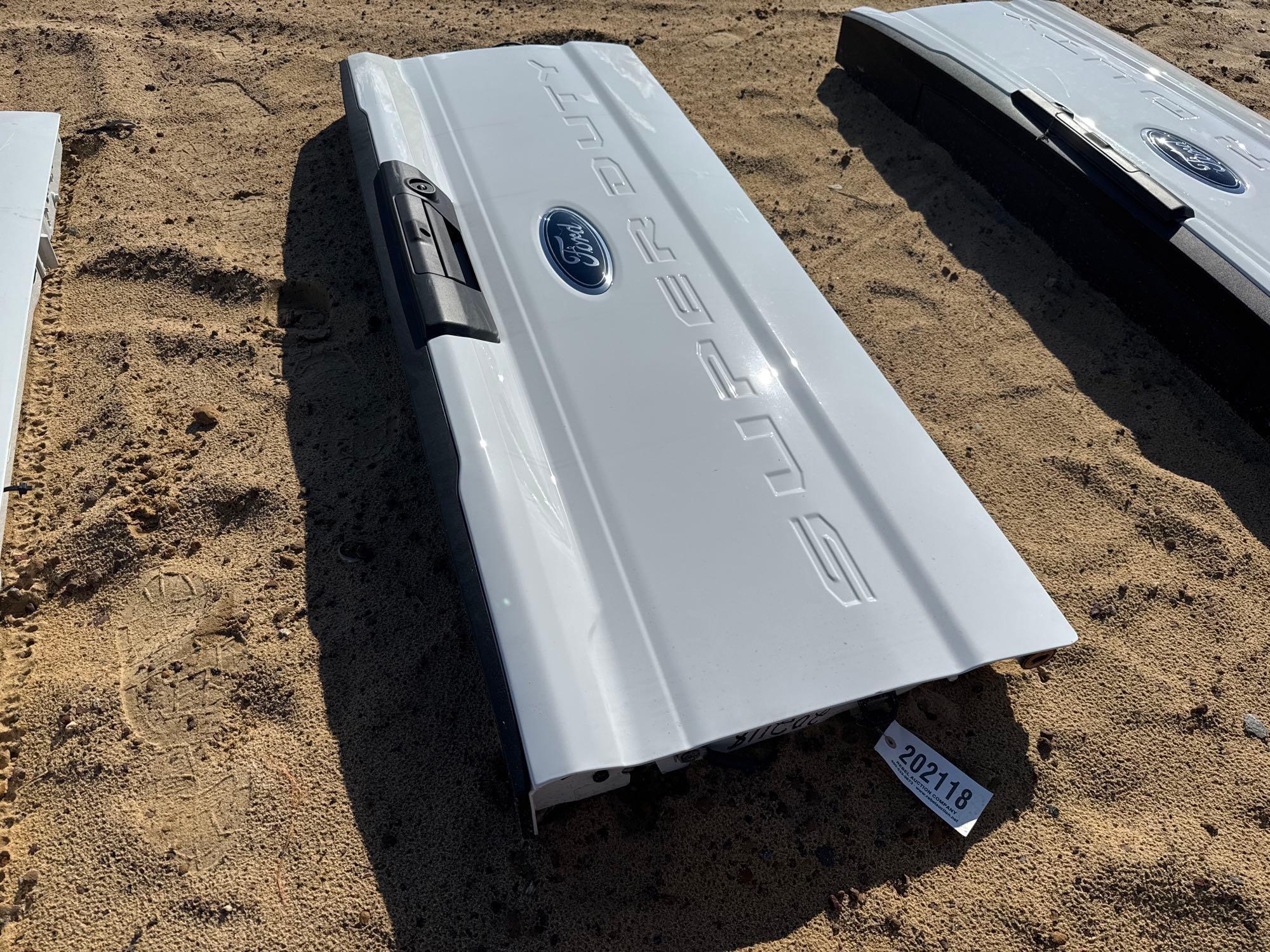 FORD TAIL GATE (A51406)