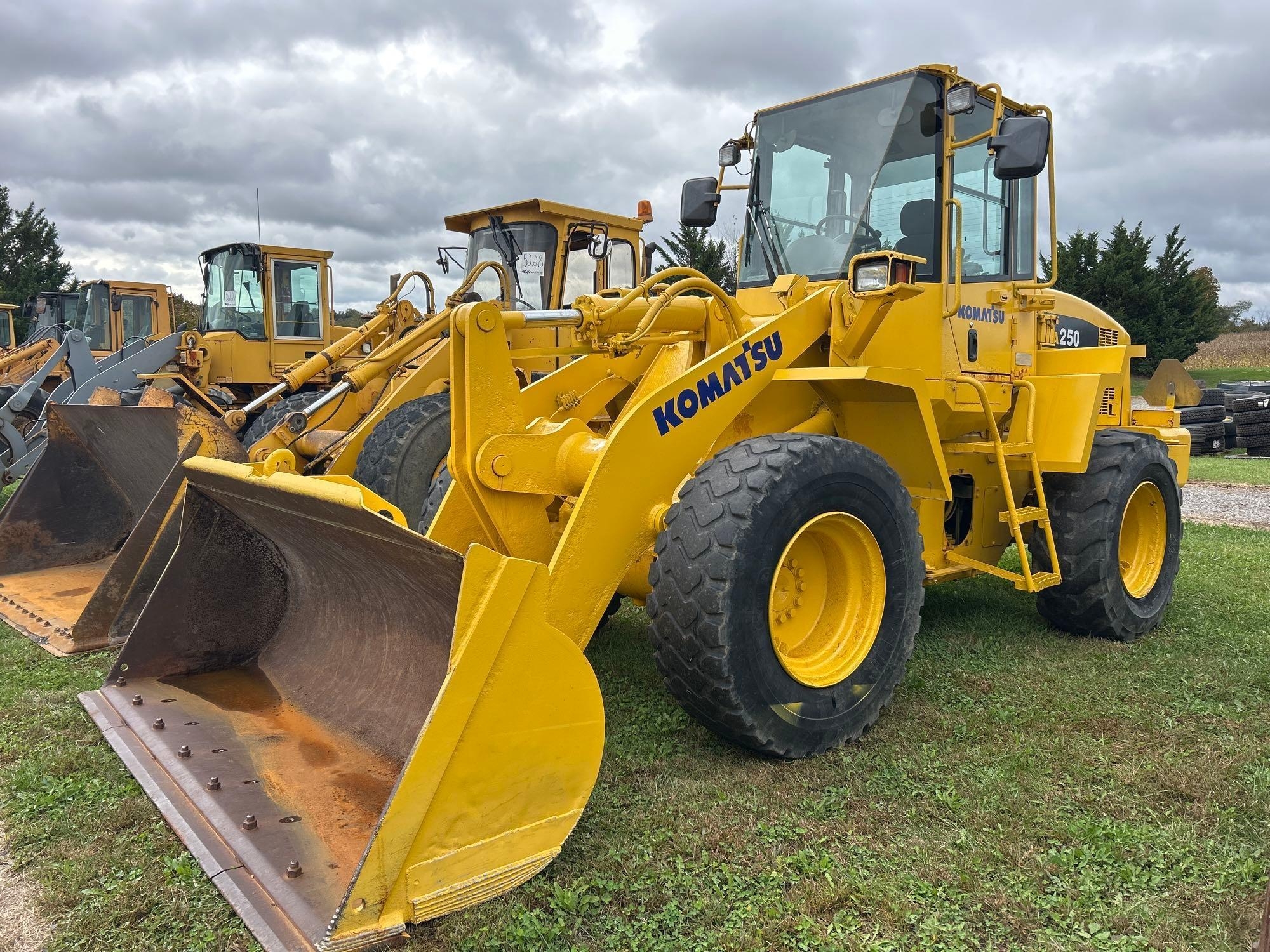 Komatsu WA250 (A55272)