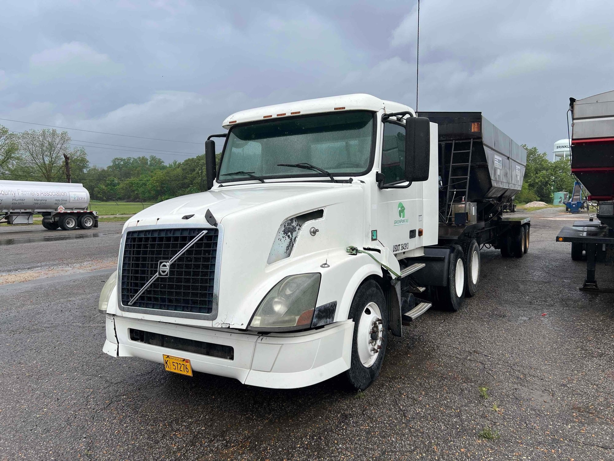 2006 Volvo VNL (A52748)