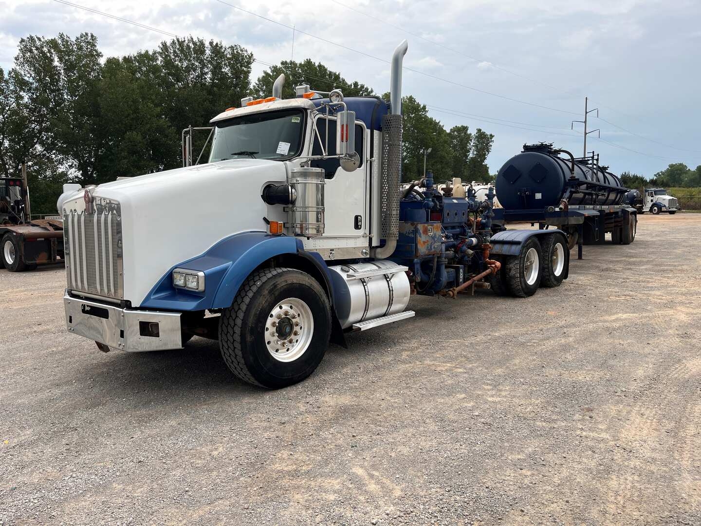 2014 KENWORTH T800 KILL TRUCK (A53843)