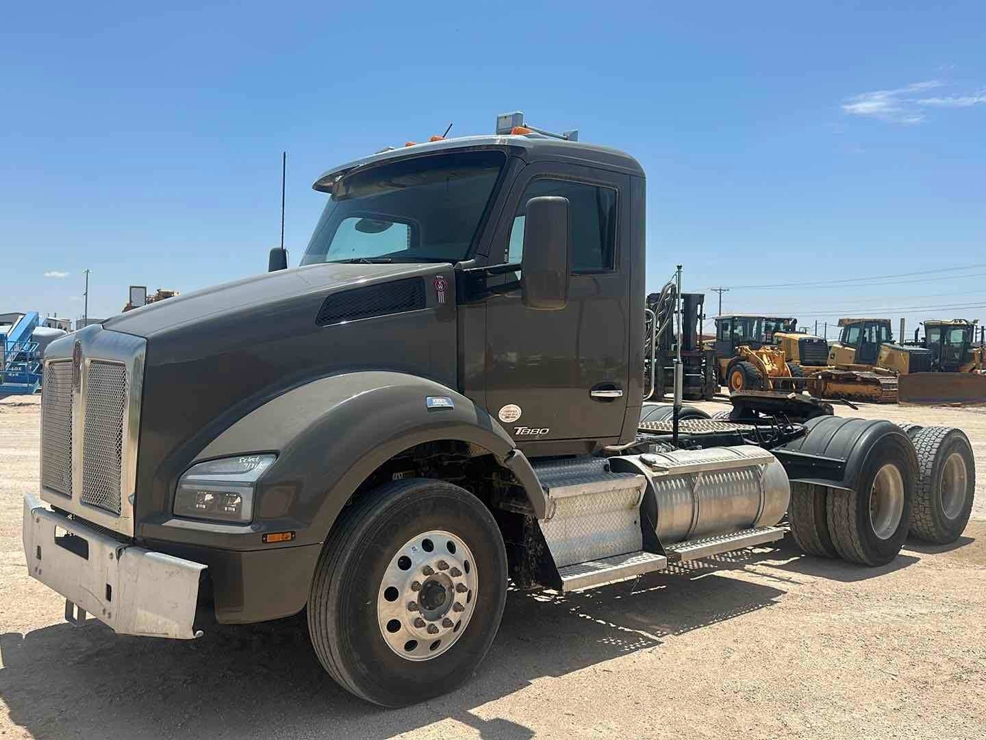 2019 KENWORTH T880 (A52472)