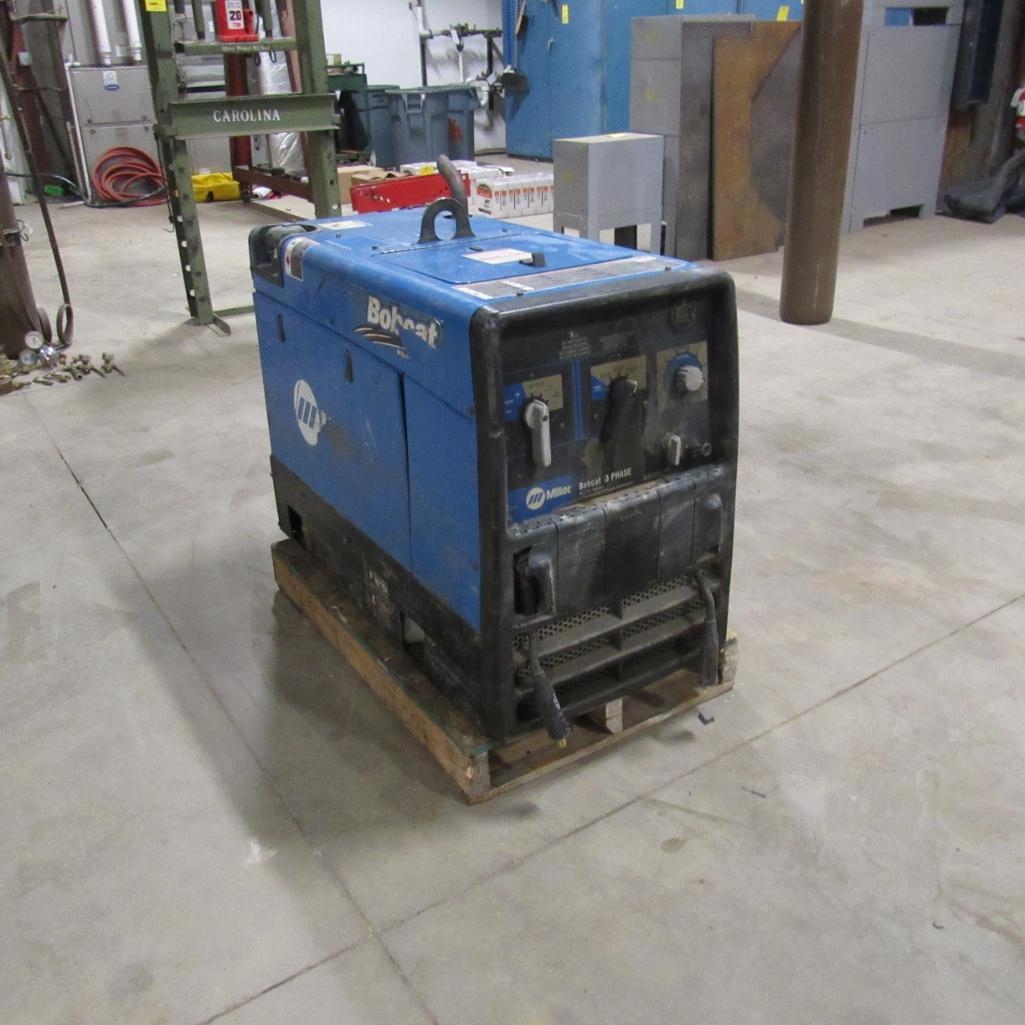 Miller Bobcat Welder/Generator AC/DC Welder, 1 Phase & 3 Phase Generator, S/N M0321574R, Kohler Gas (A59076)