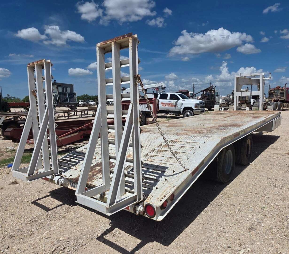 1982 GOOSENECK 24FT TRAILER (A52472)