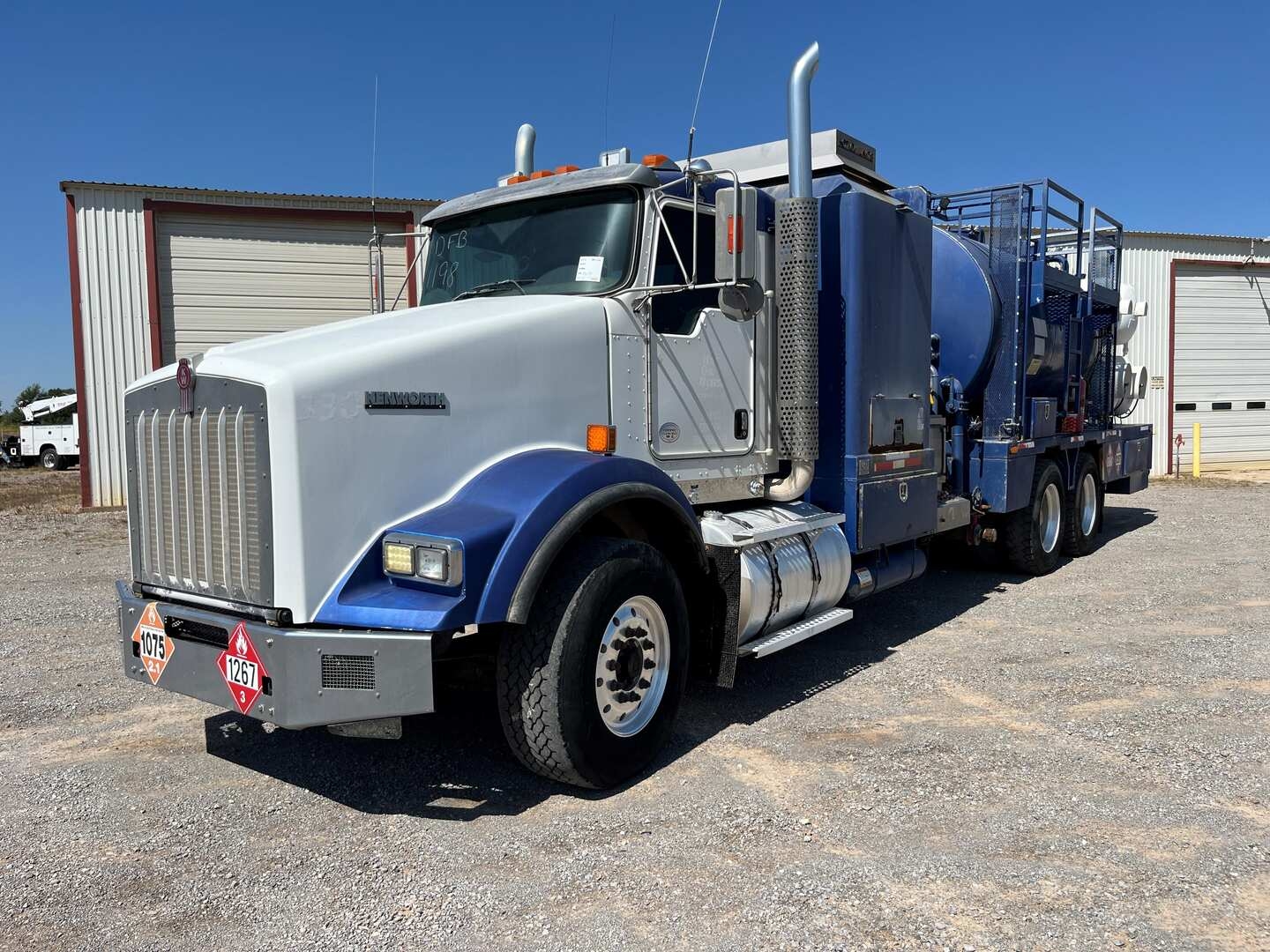 2015 KENWORTH T800 HOT OIL UNIT (A53843)
