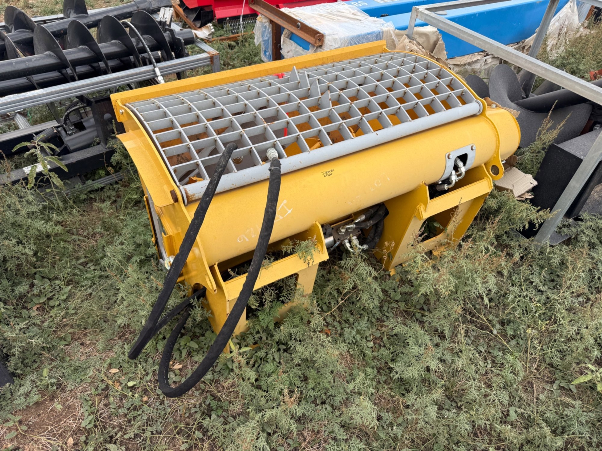 SKID STEER ATTACHMENT CEMENT MIXER (A58216)