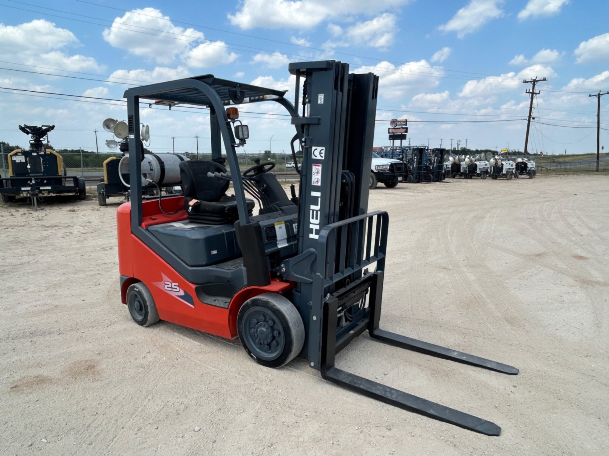 2023 HELI CPYD25C FORKLIFT (A58214)