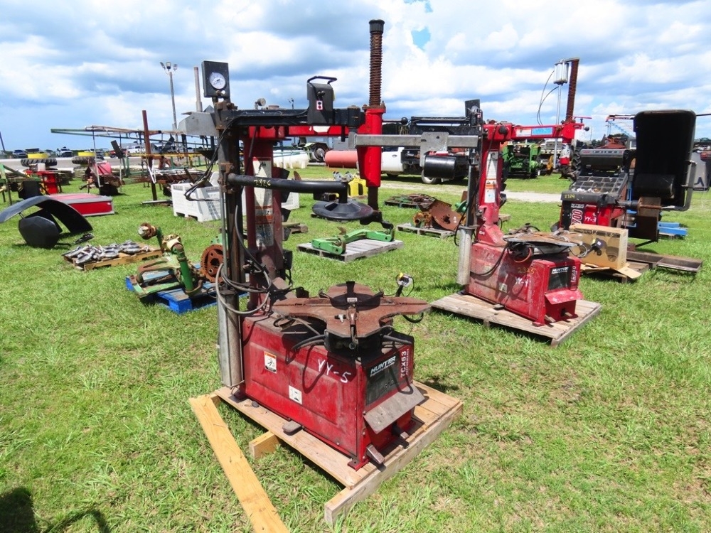Hunter TCX53 Tire Changer (A50121)
