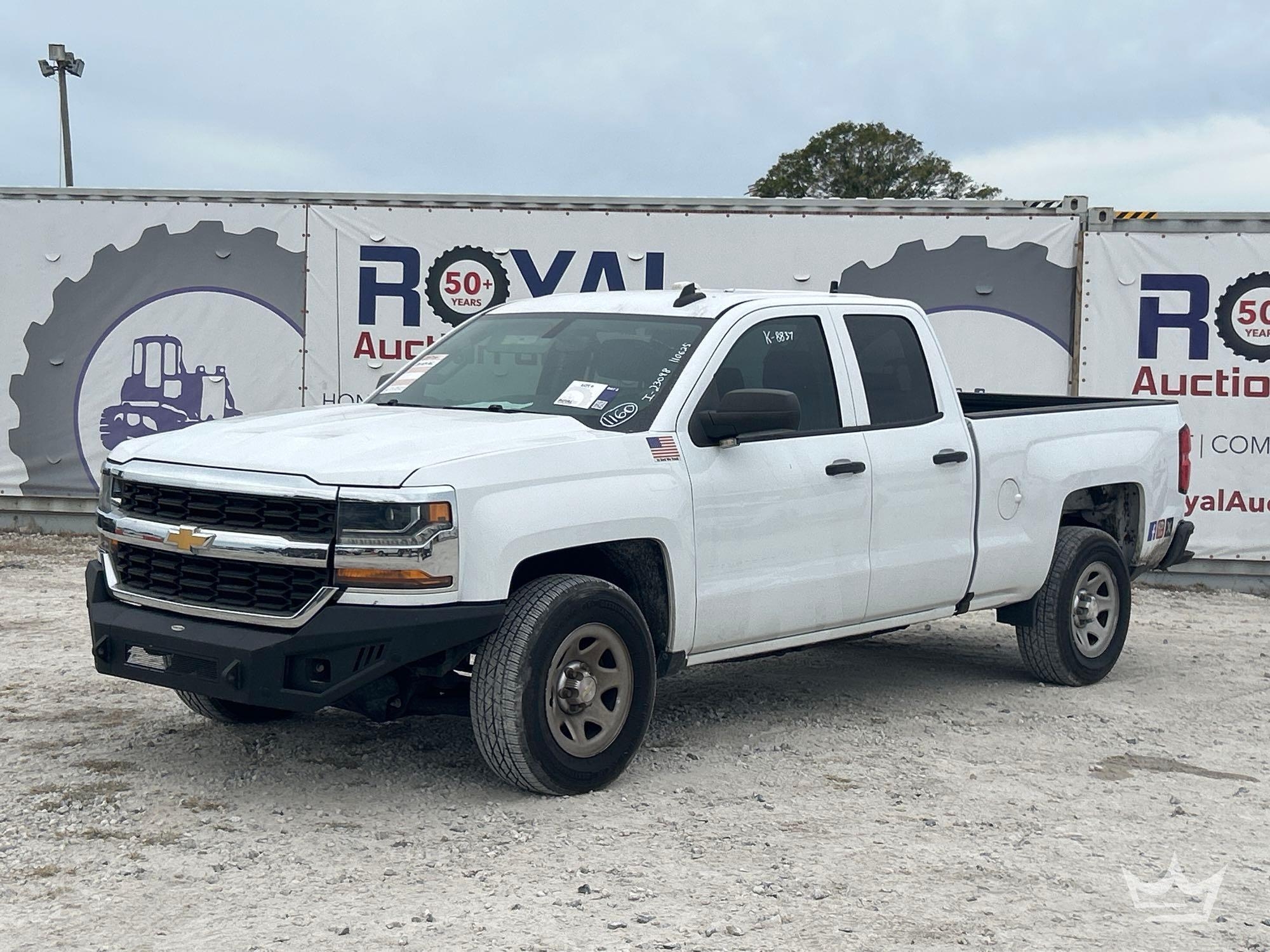 2017 Chevrolet Silverado 1500 Crew Cab Pickup Truck (A56858)