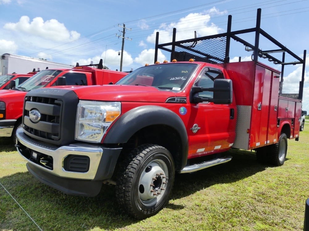 2015 Ford F-550 XL (A50120)