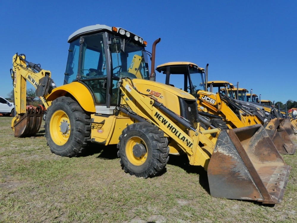 New Holland B95C (A53317)