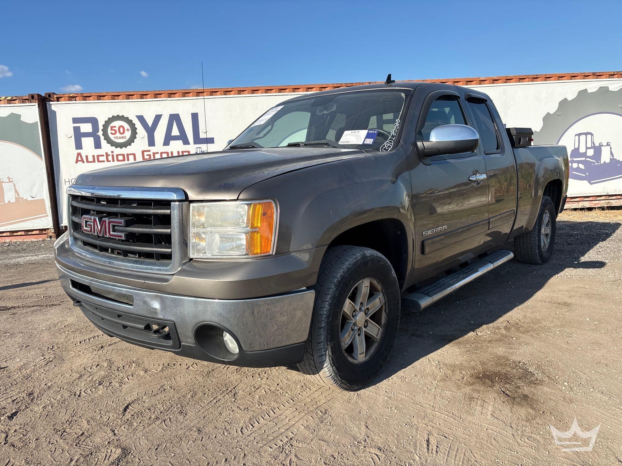 2011 GMC Sierra 1500 4x4 Ext. Cab Pickup Truck (A56858)