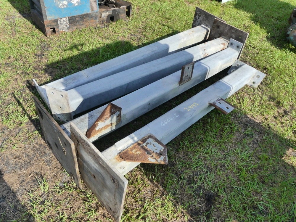 (4) Beams (A50121)