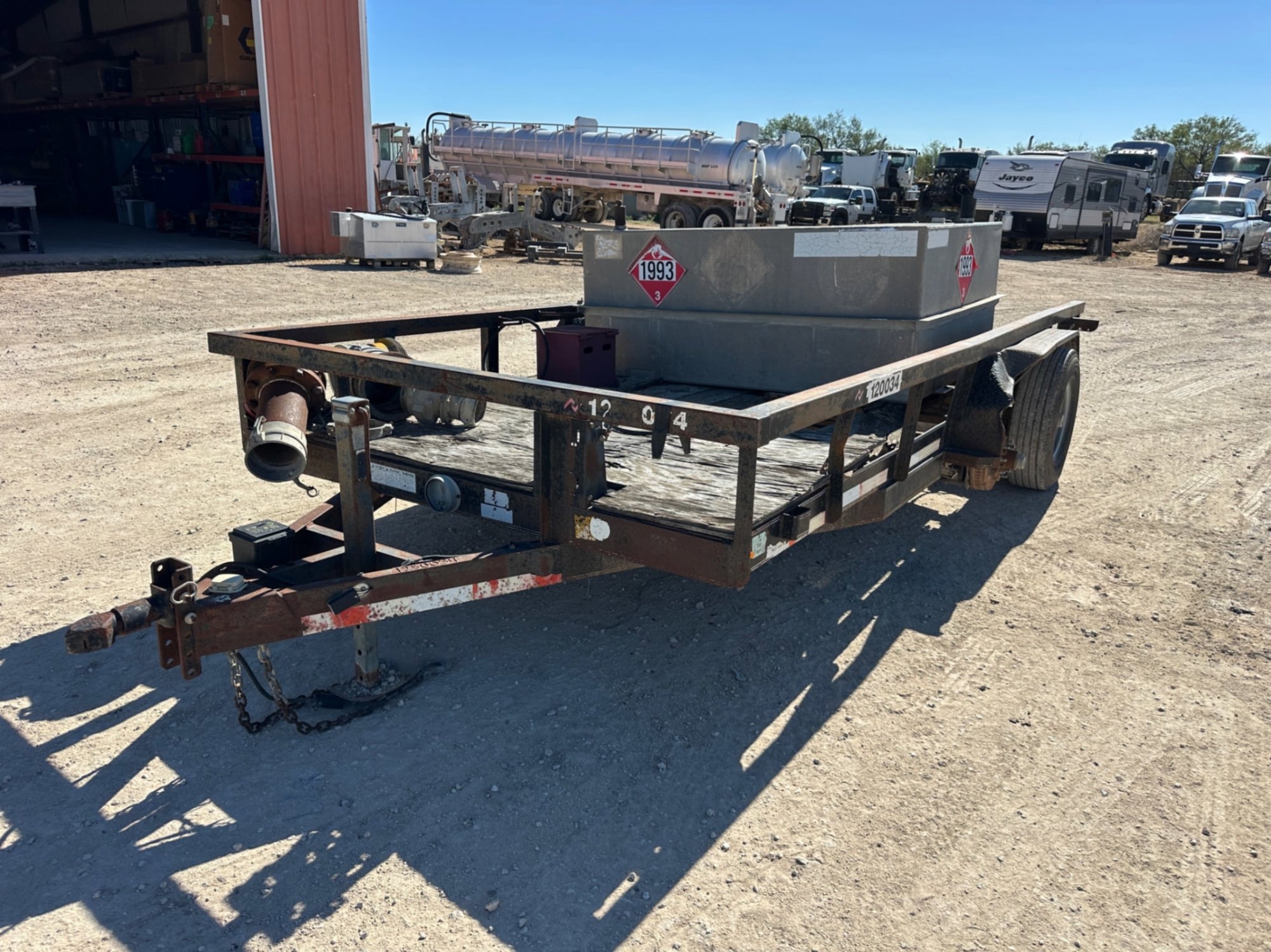2008 MAXX-D FUEL TRAILER (A58214)