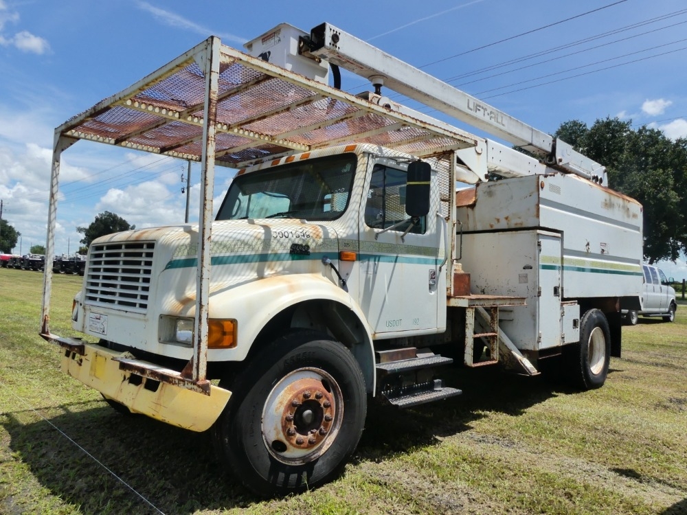 2000 International 4700 (A50120)