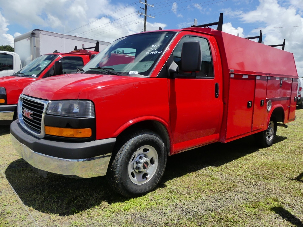 2016 GMC Savana (A50120)