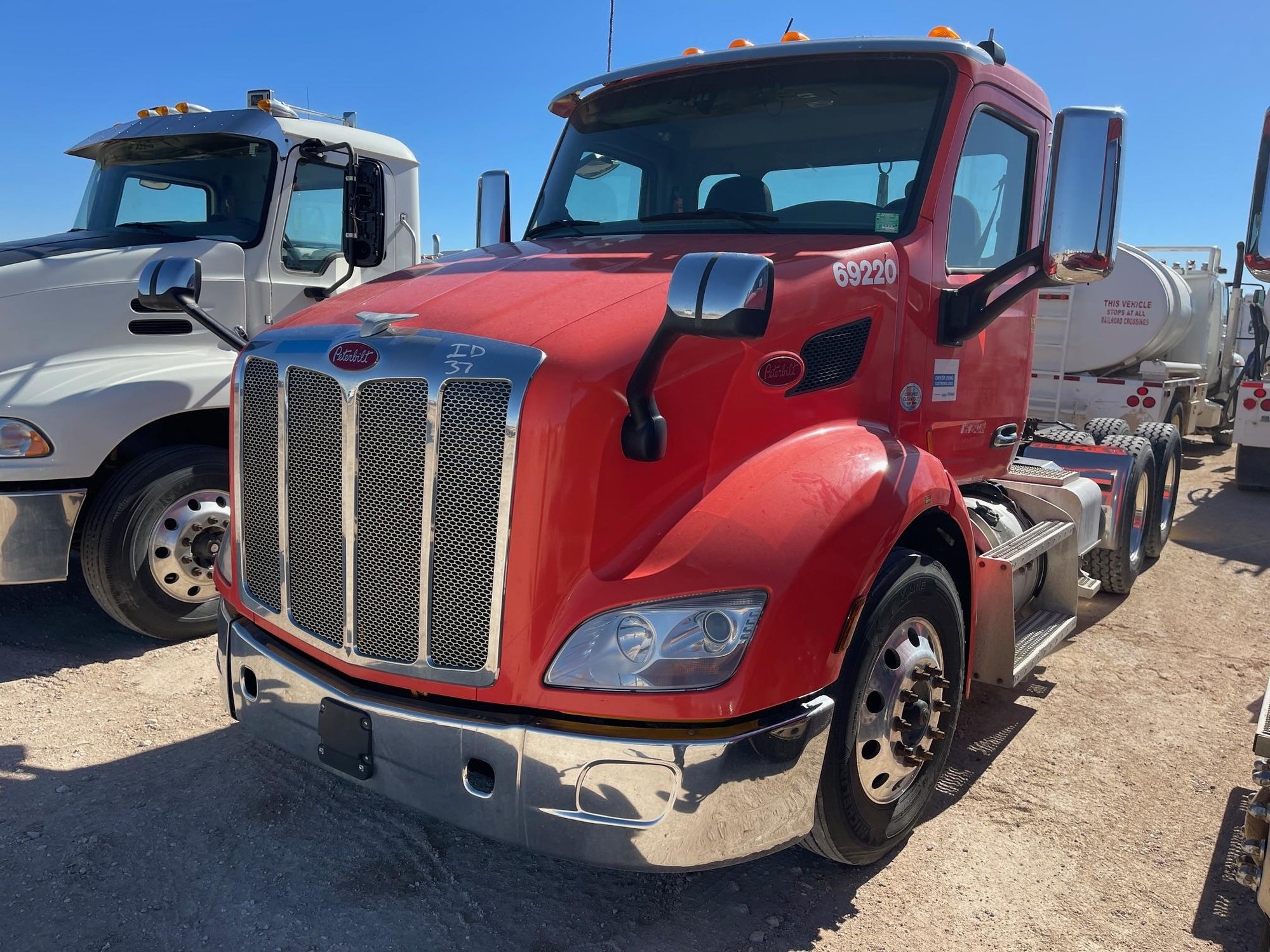 2019 PETERBILT 579 (A58214)