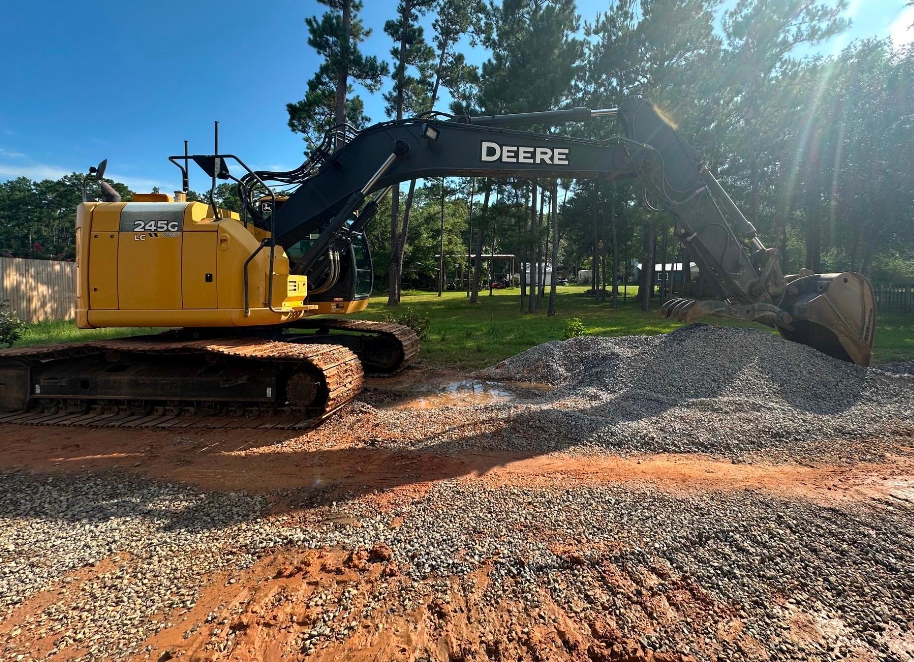2018 John Deere 245G LC Excavator - Hydraulic Thumb, Tooth Bucket, 56K LB Class (A55218)