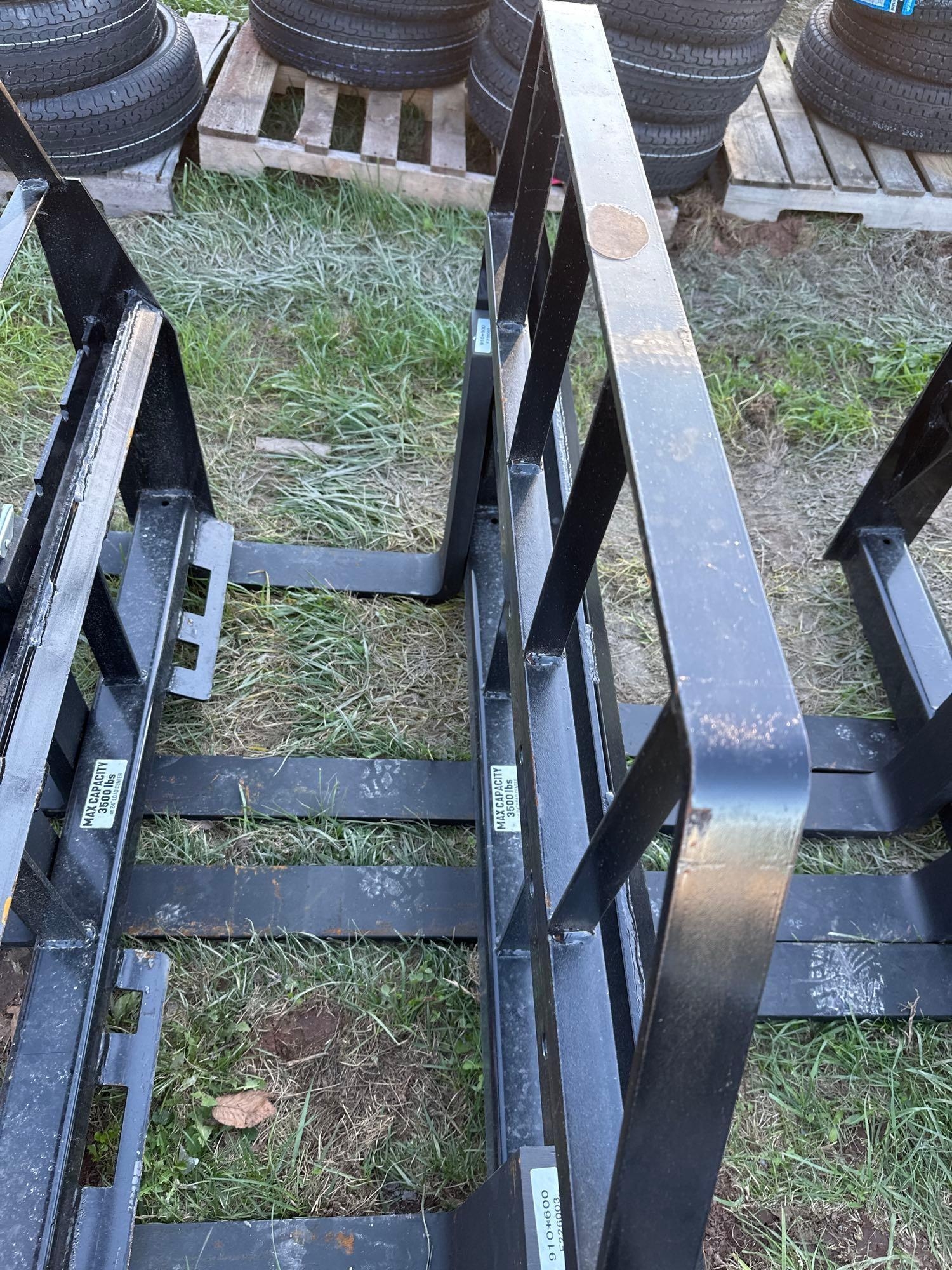 Quick Attach Pallet Forks (A47477)