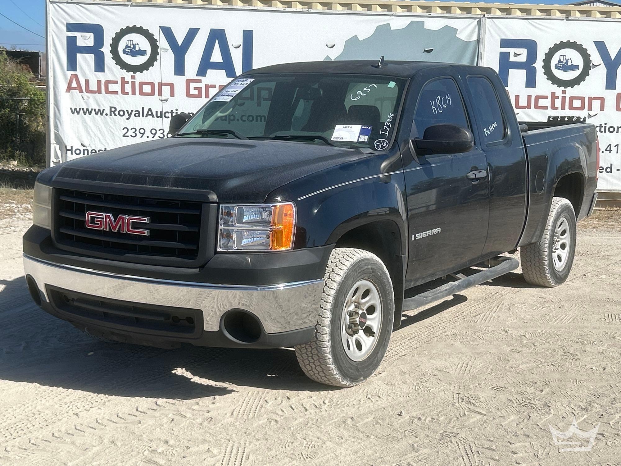 2008 GMC Sierra 1500 Ext. Cab Pickup Truck (A56858)