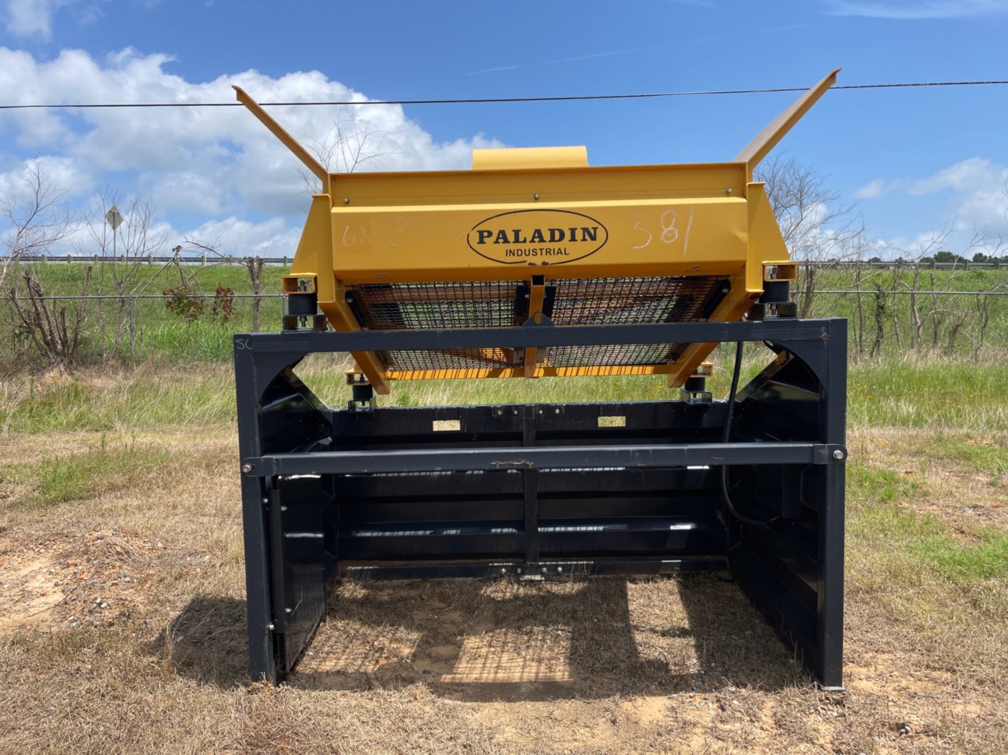 ROCK SCREENER US70 (A48992)