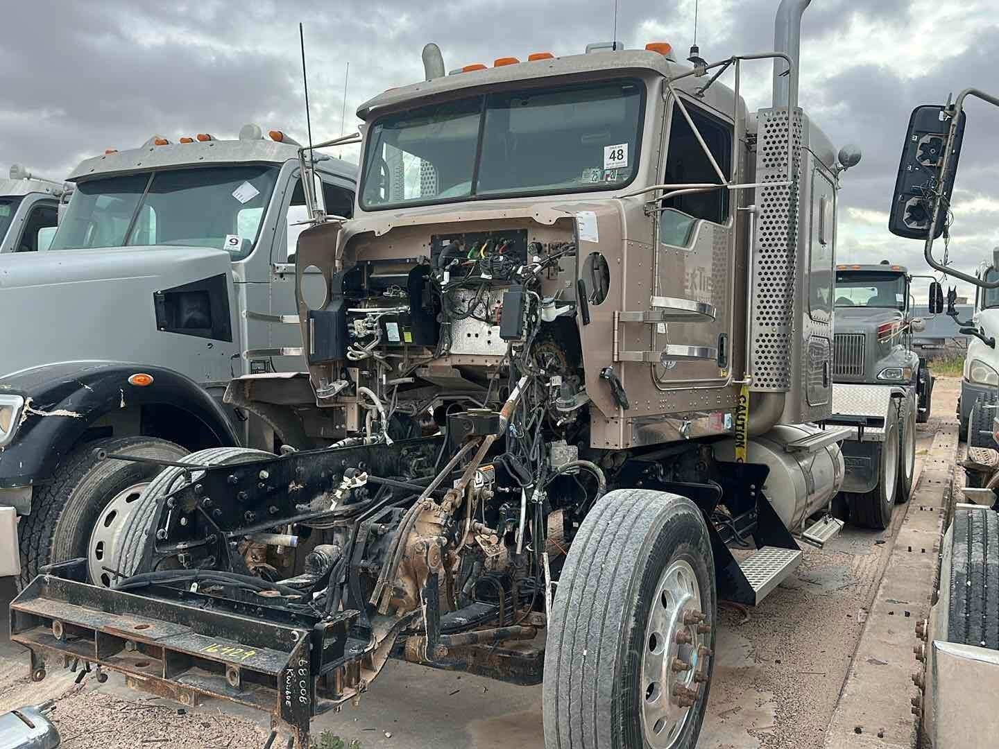 2012 KENWORTH T800(INOPERABLE) (A48992)
