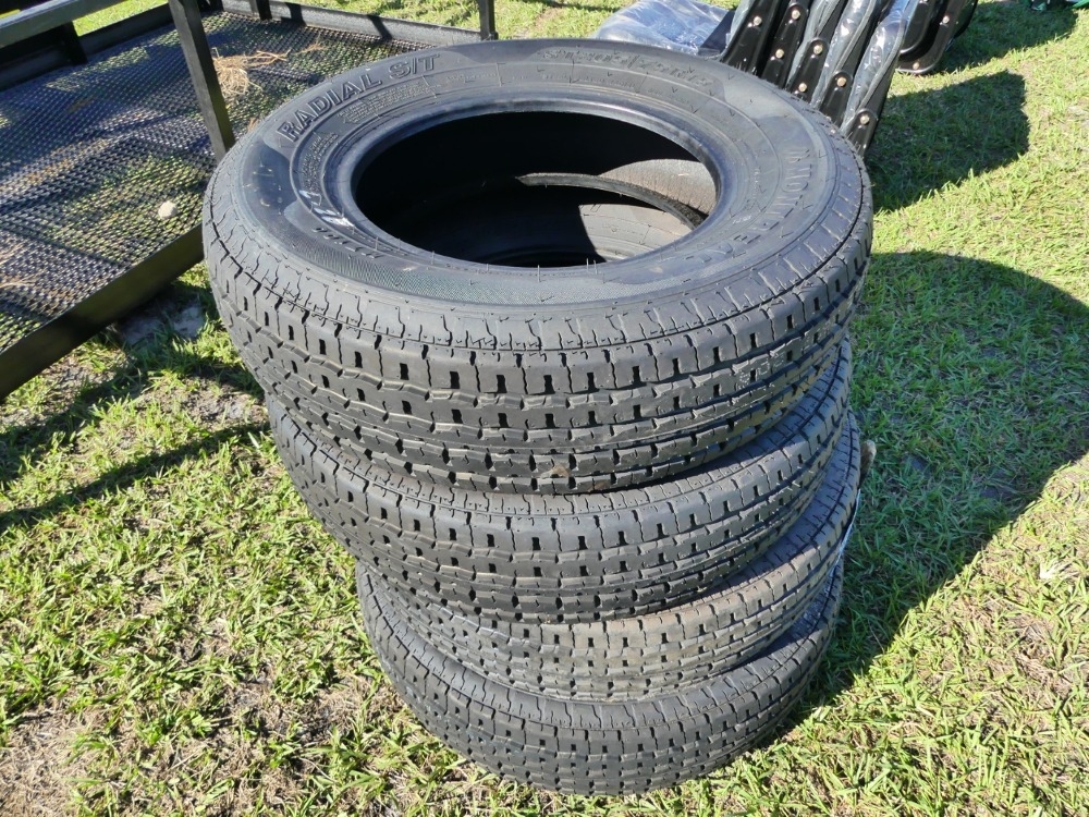 (4) Motreal ST2051/7515 Tires (A57149)