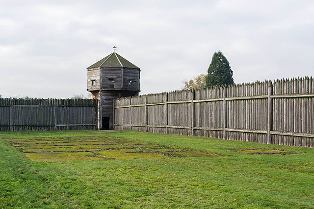 640px-Fort_Vancouver-16.jpg