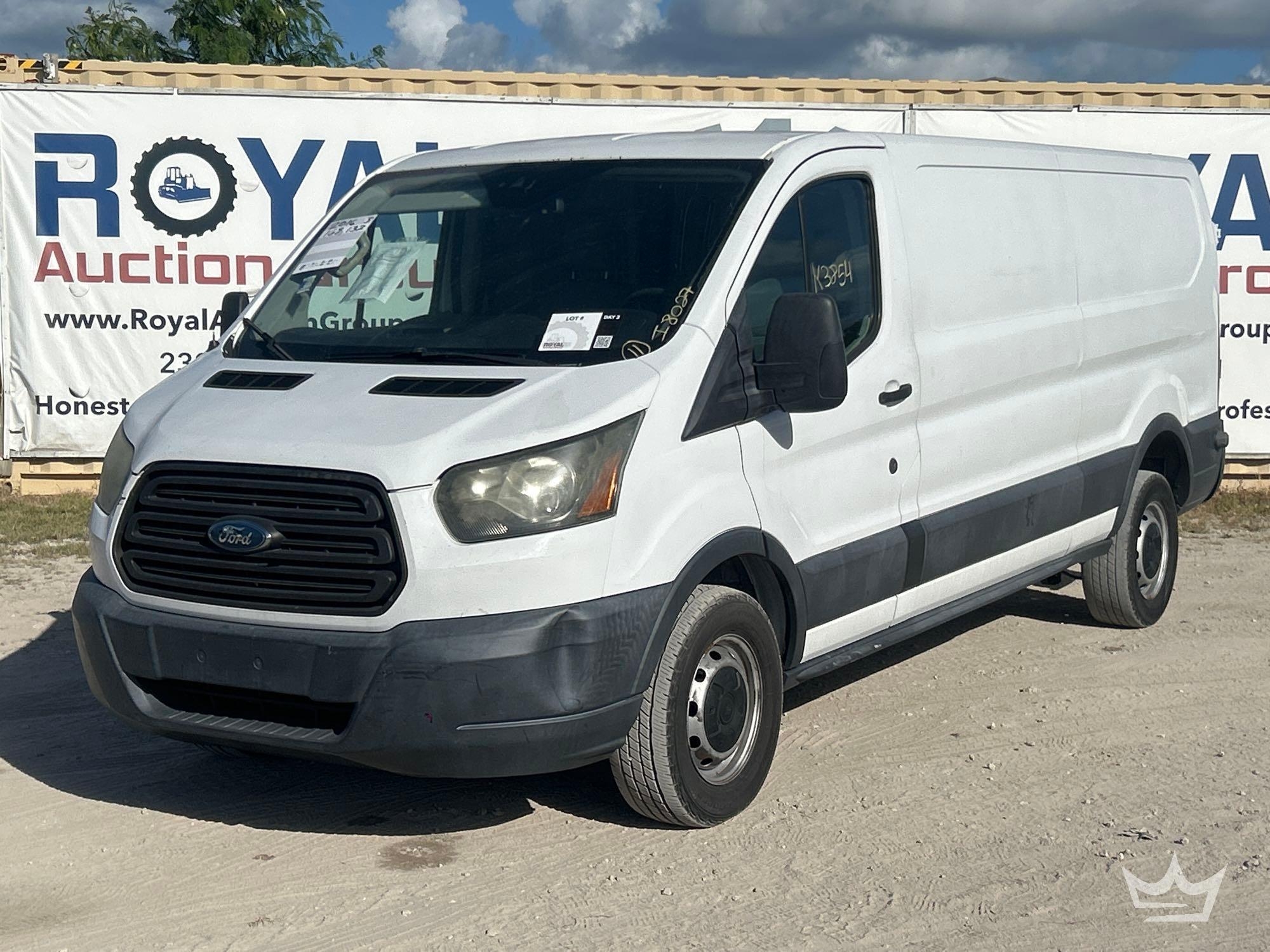 2016 Ford Transit 250 Cargo Van (A56858)