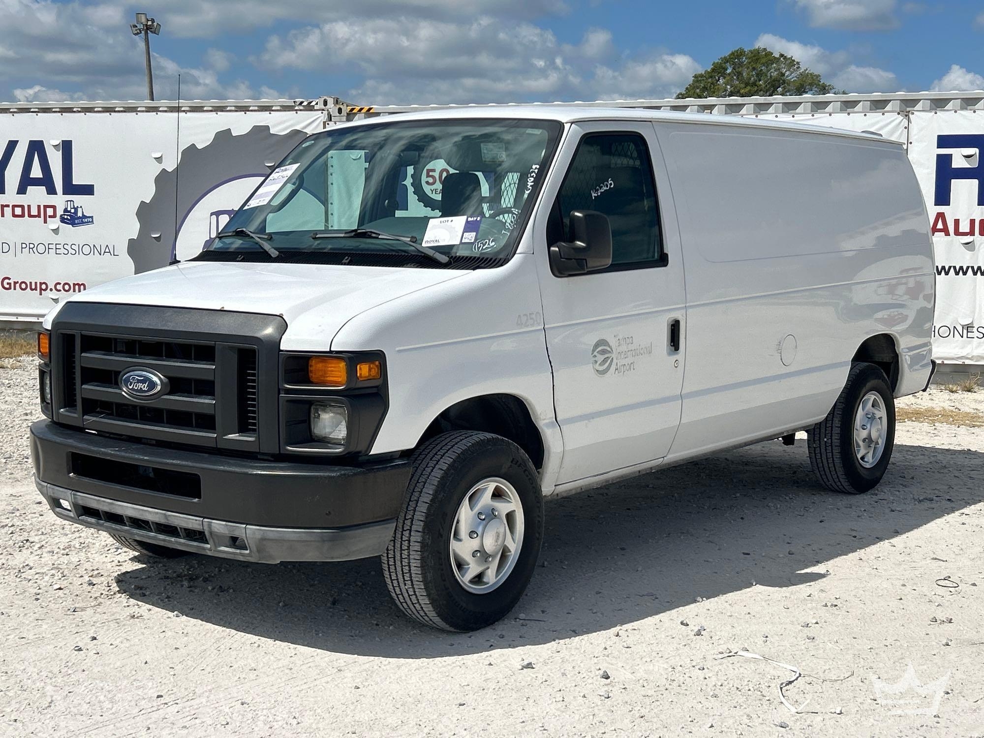 2011 Ford E-250 Super Duty Cargo Van (A55852)
