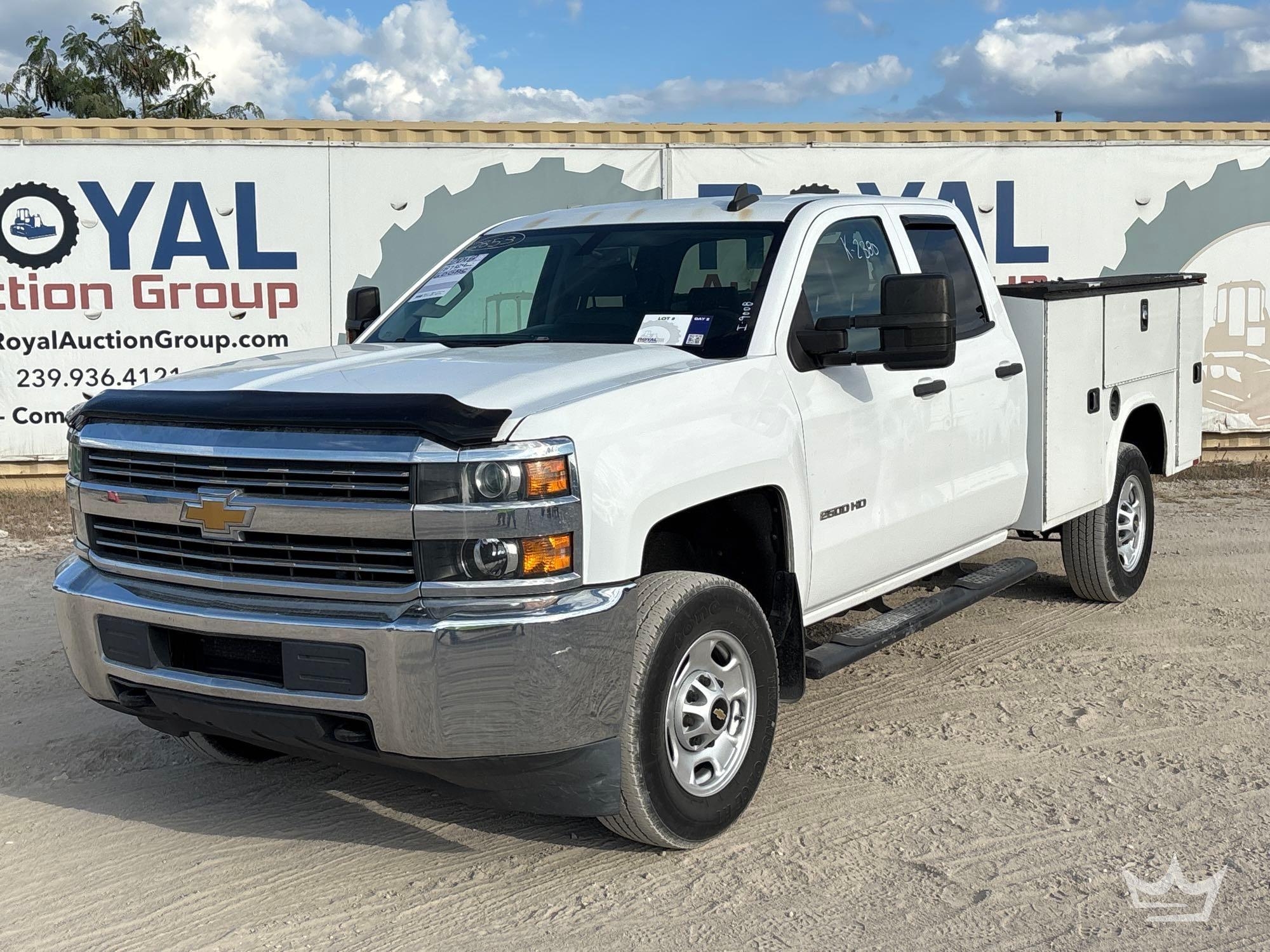 2018 Chevrolet Silverado 2500HD Crew Cab Service Truck (A56858)