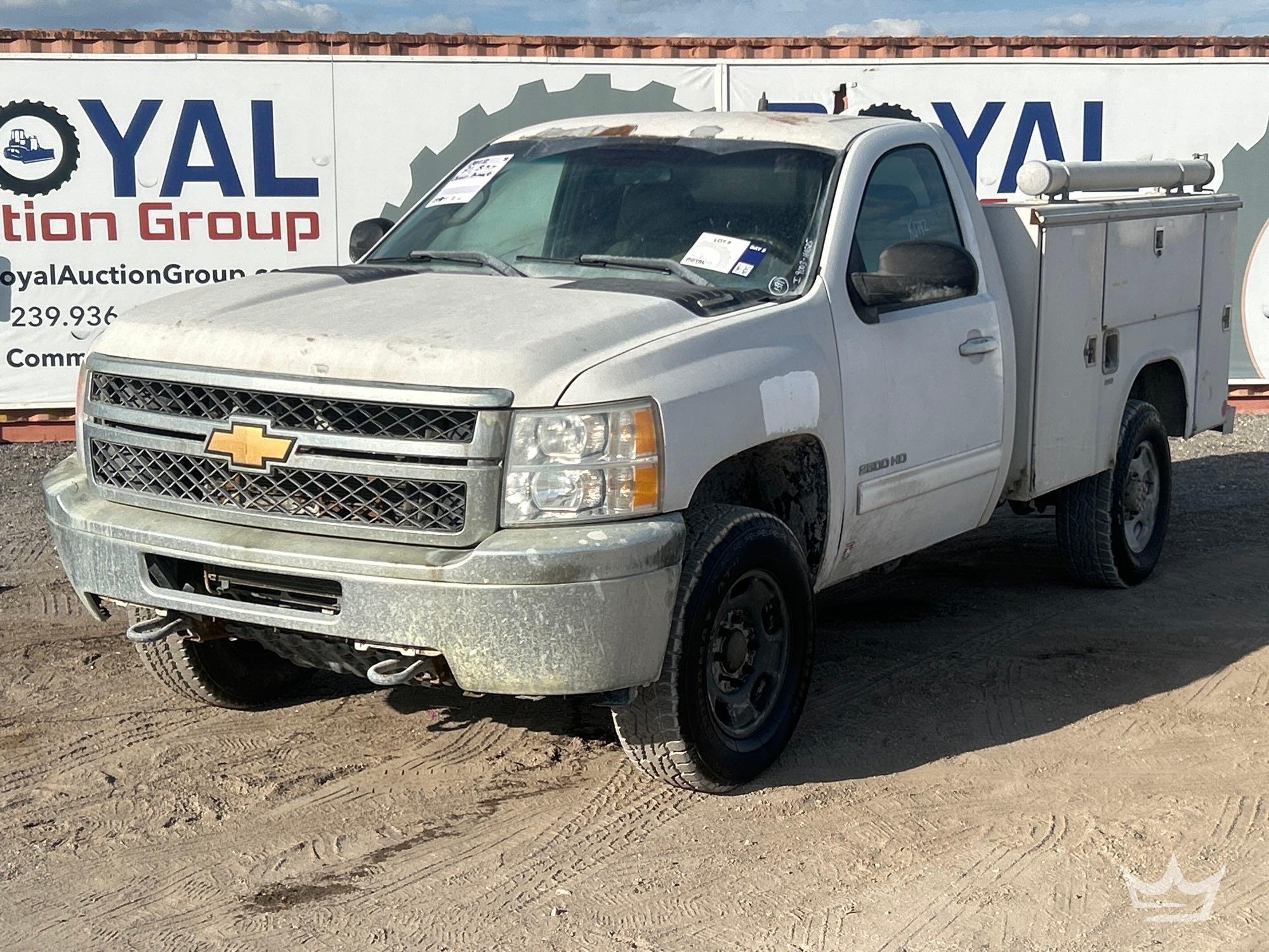 2012 Chevrolet Silverado 2500HD 4x4 Service Truck (A56858)