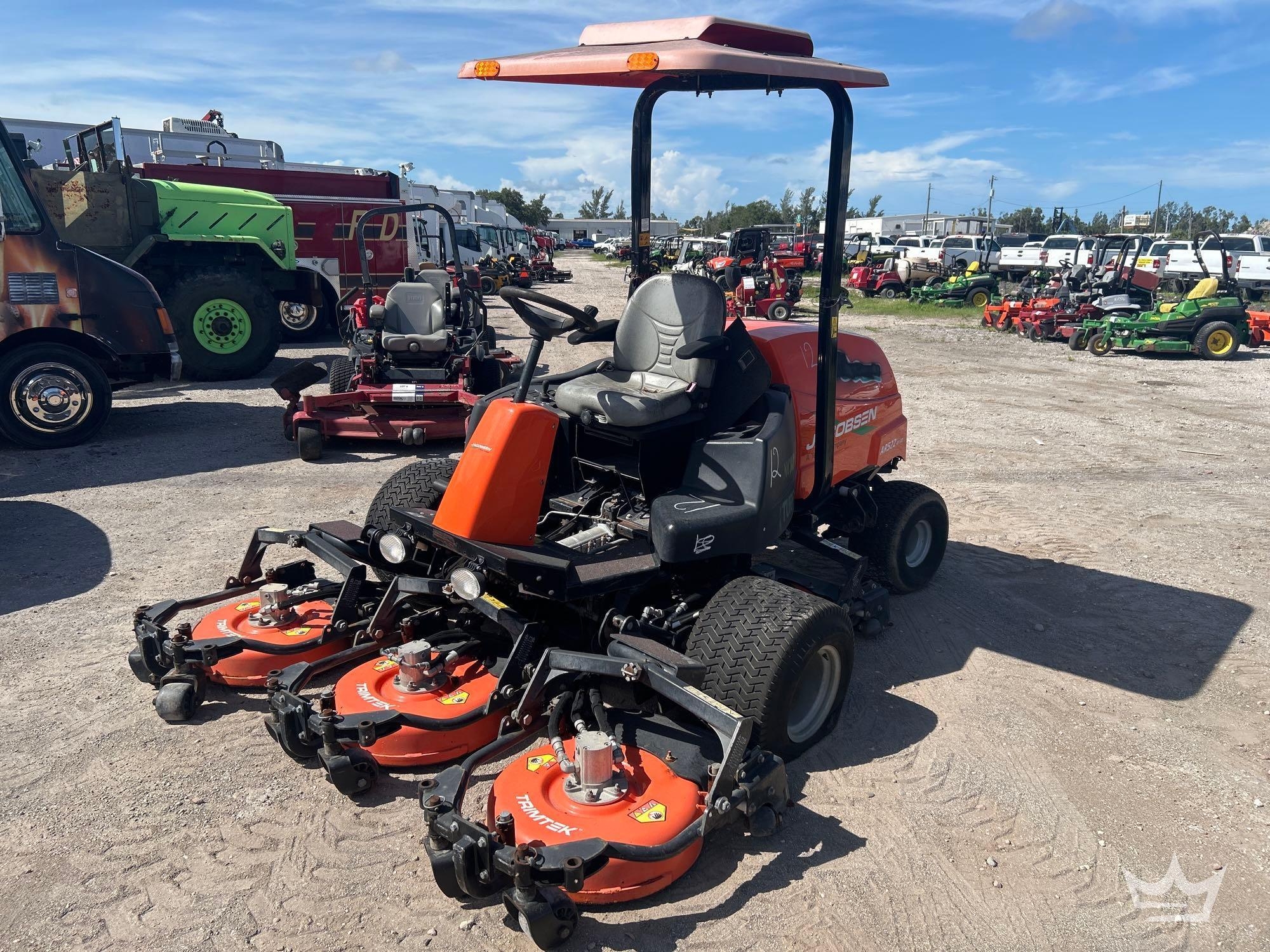 2015 Jacobsen AR522 AWD 90in. Commercial Mower (A56857)