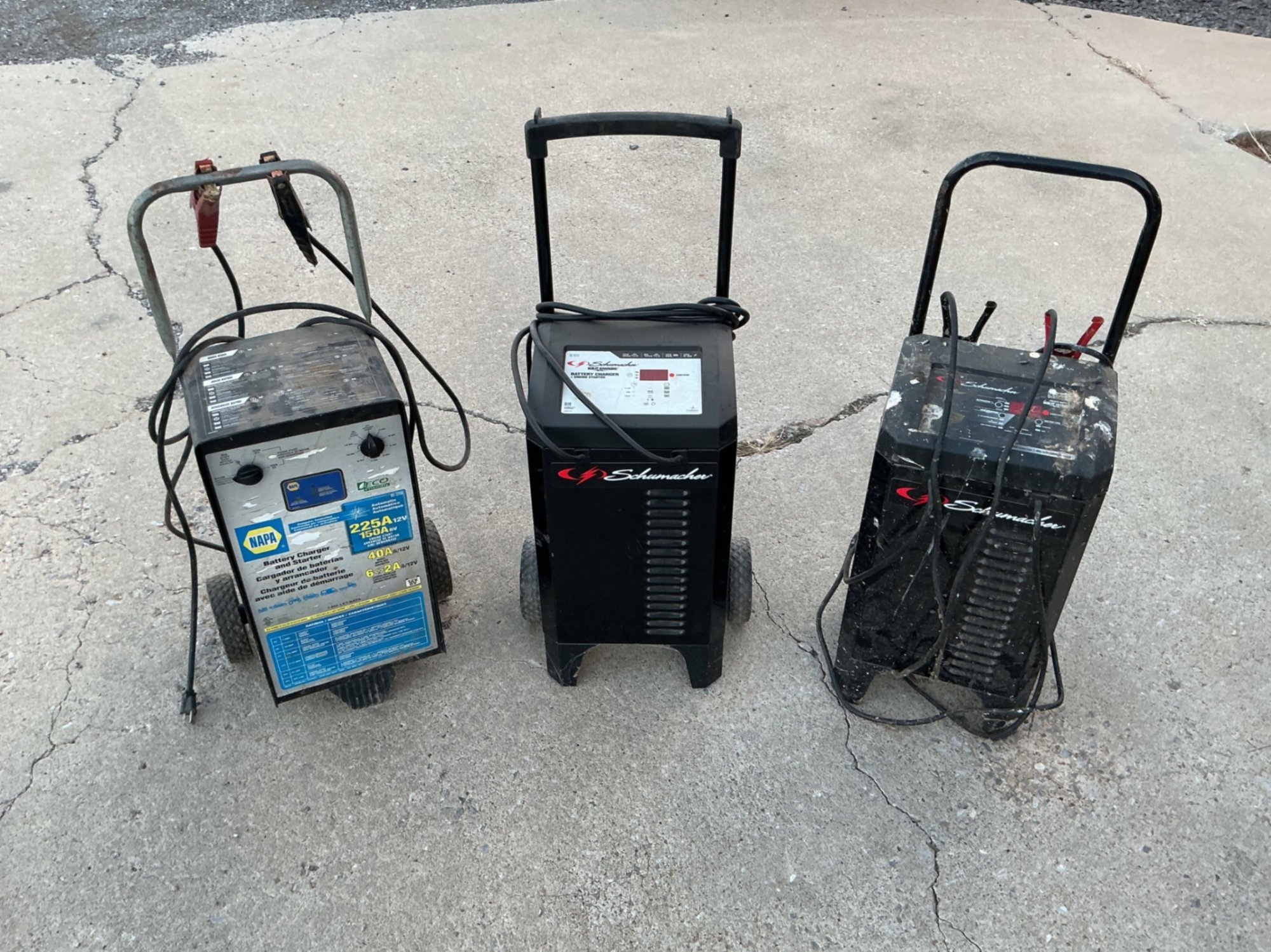 3 BATTERY CHARGERS (A53843)