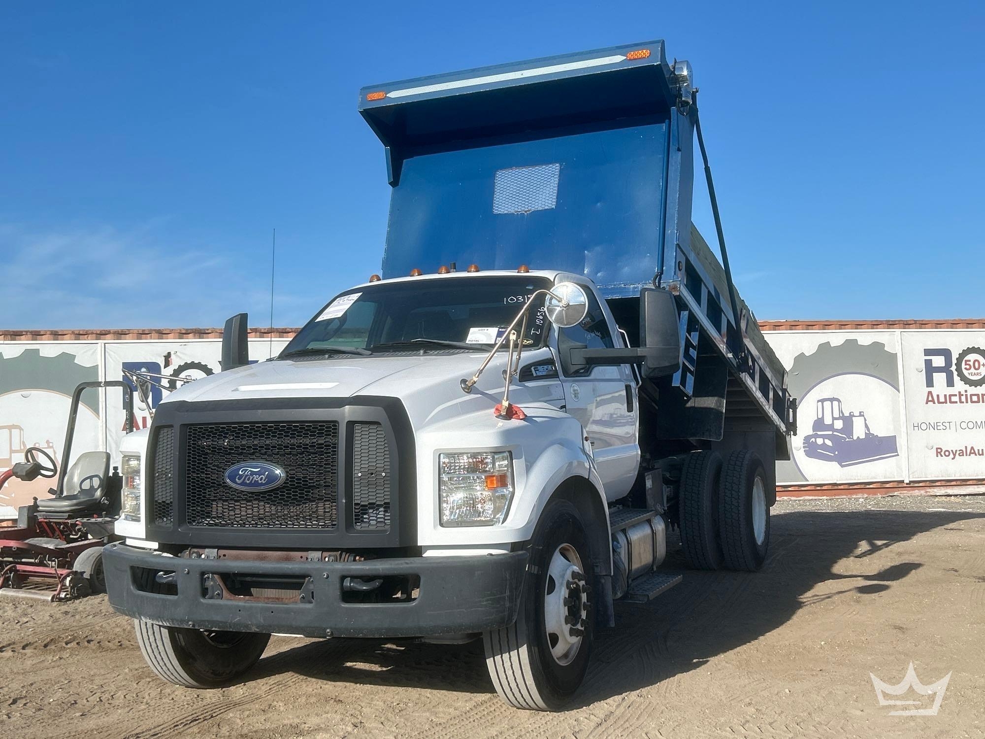 Ford F-650 Mason Dump Truck (A56858)