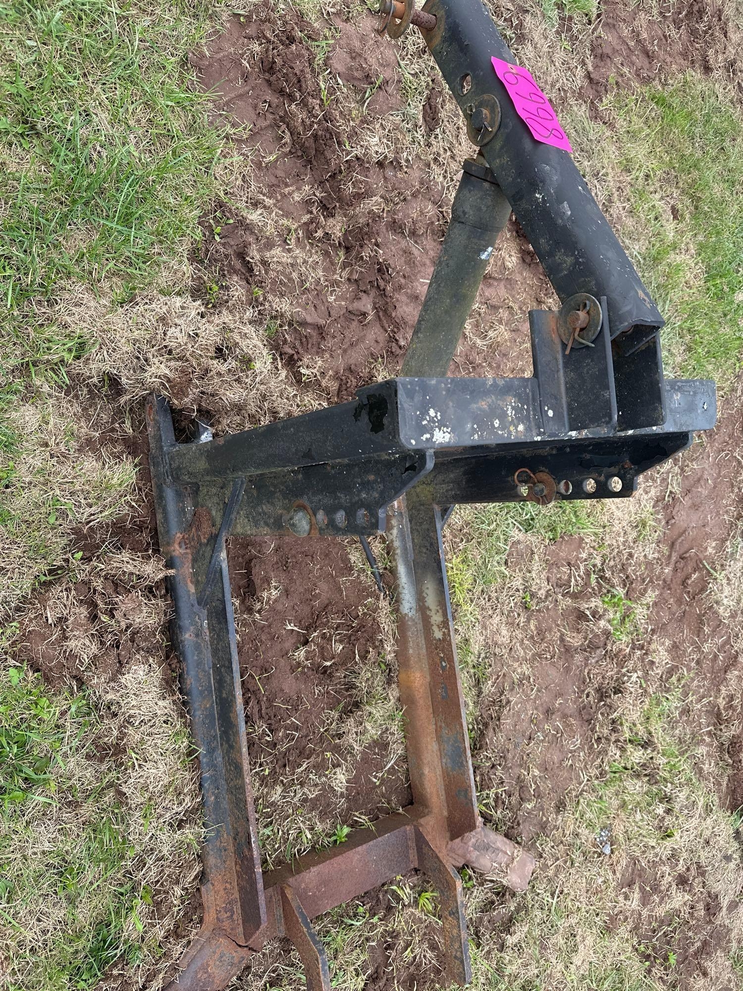 Snow Plow Bracket (A47477)