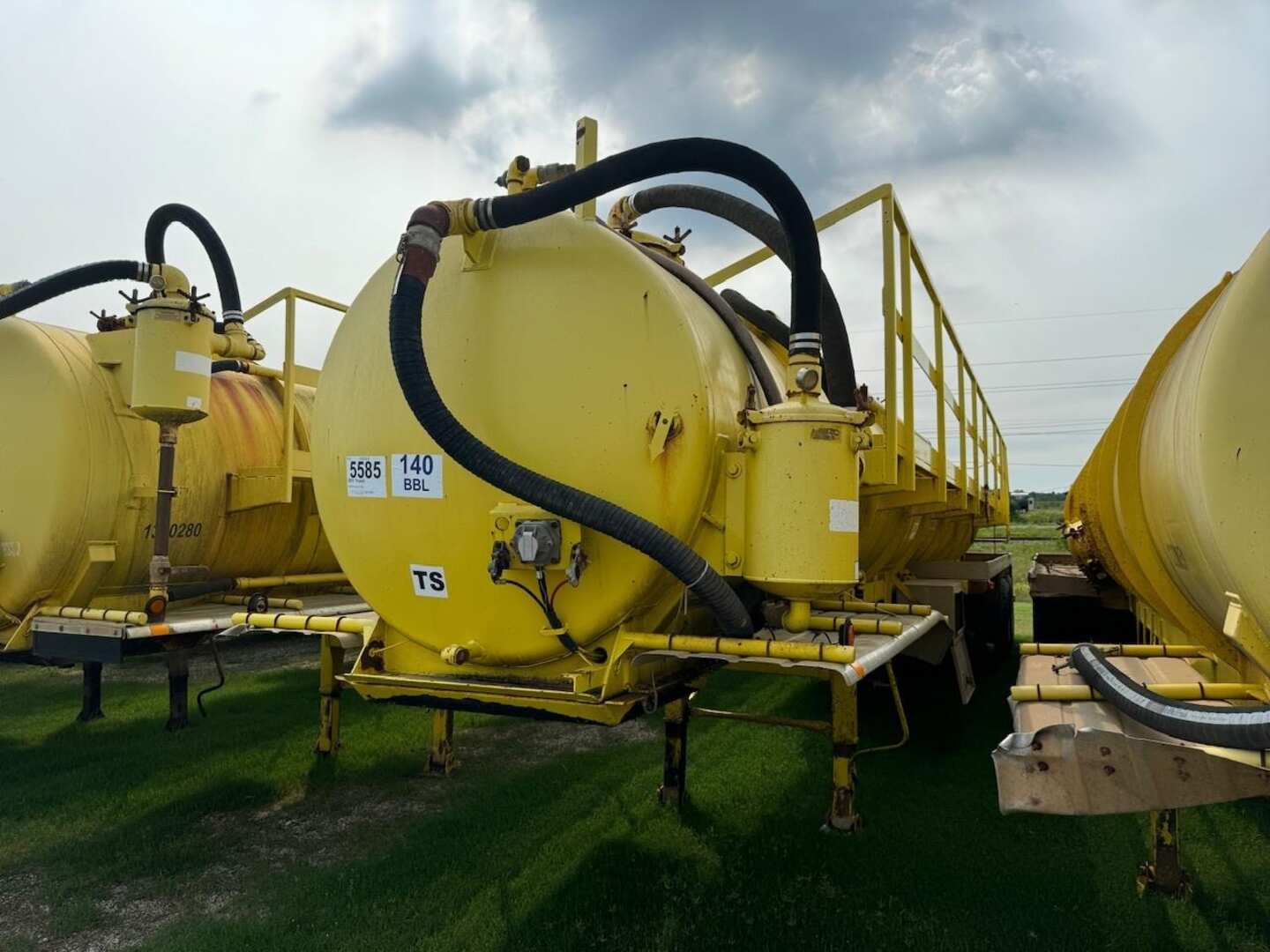 2011 TROXELL 140BBL TRIAXLE VACUUM TRAILER (A50854)