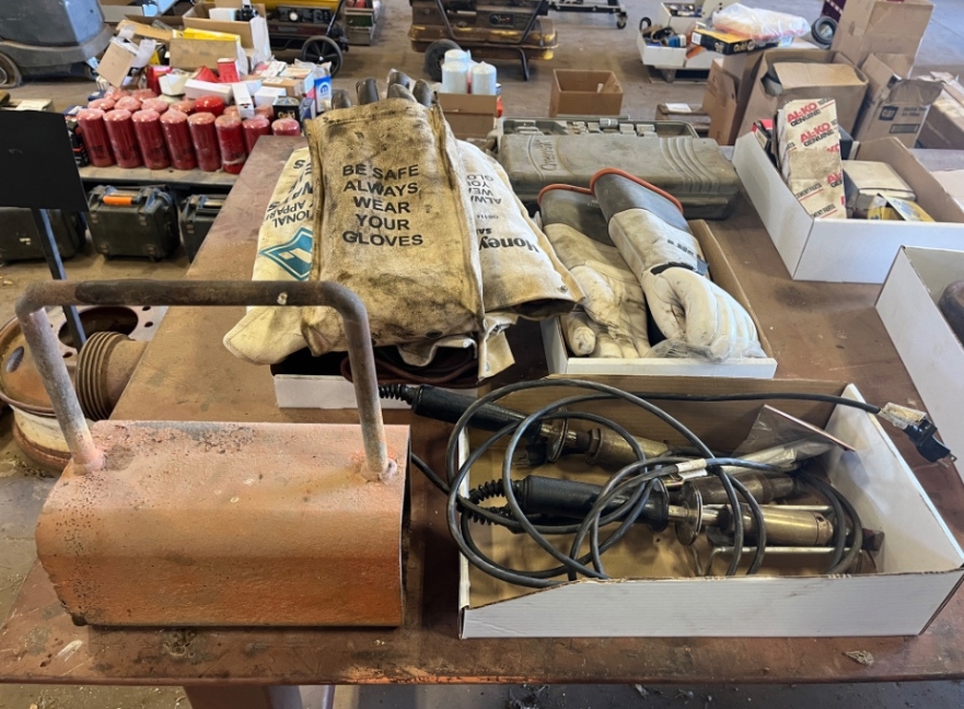 SOLDERING IRONS, GLOVES, AND STANDS (A50854)