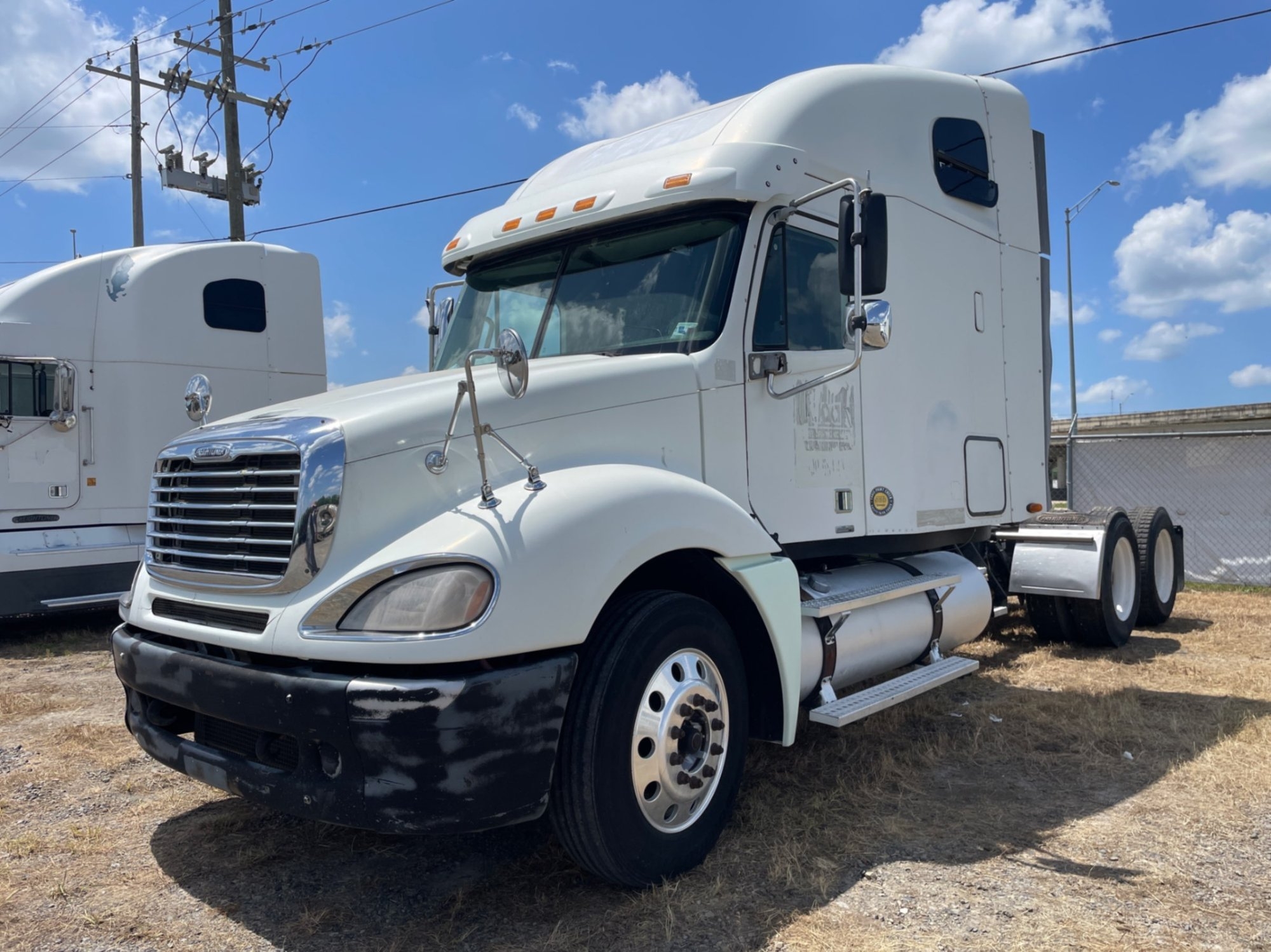 2005 FREIGHTLINER COLUMBIA 120 (A47001)