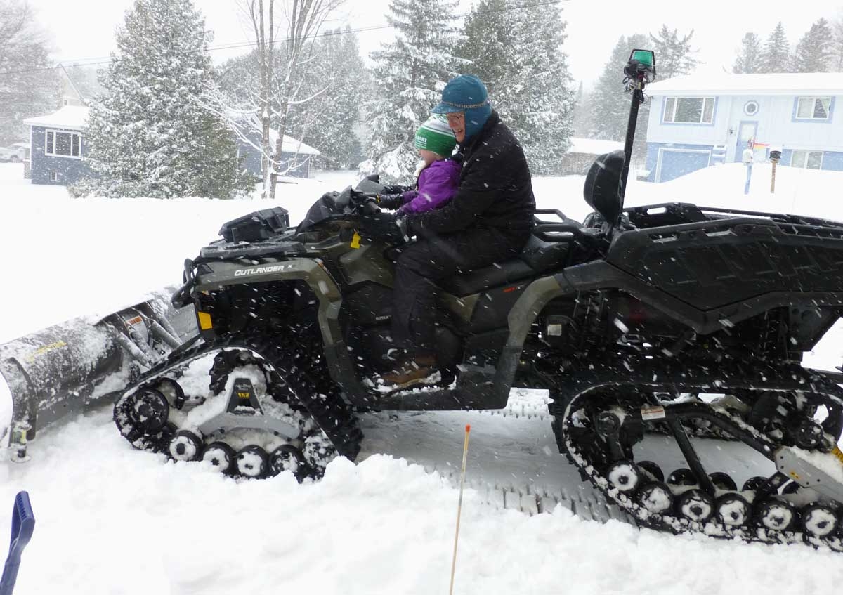 6x6plows0972.jpg