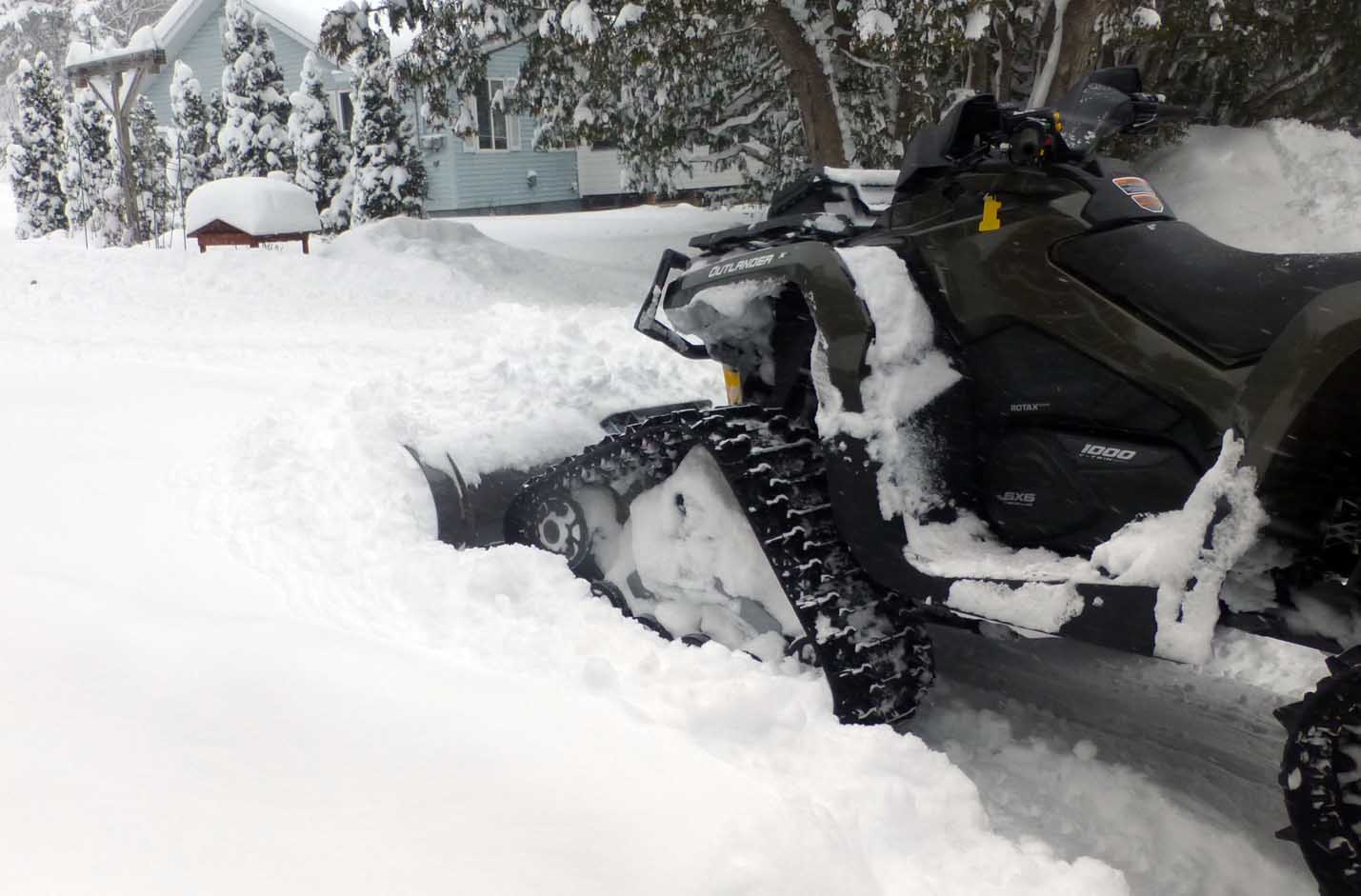6x6plows40073.jpg