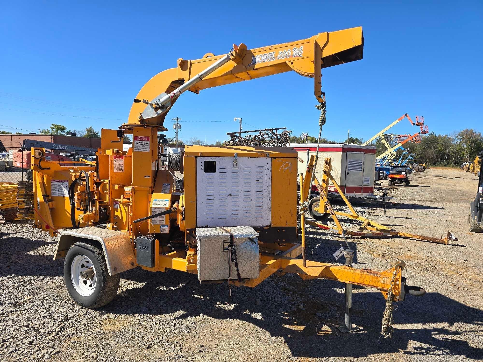 BANDIT 200UC PORTABLE WOOD CHIPPER (A52706)