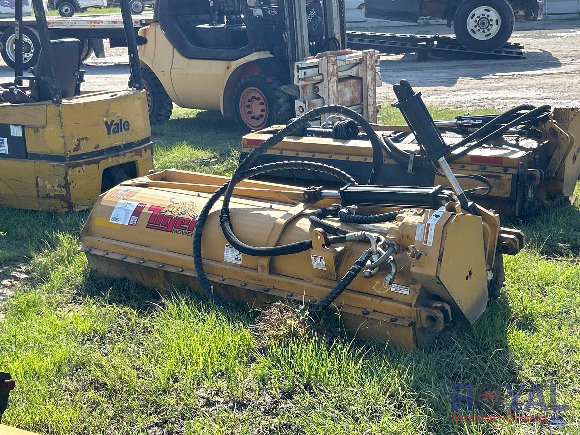 Tiger Mowers 80in Super Duty Twin Flail Mower Tractor Attachment (A51691)